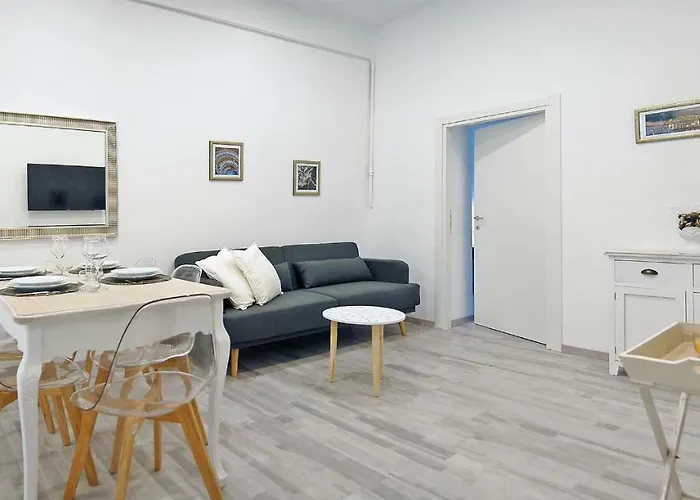 Pompeo Magno White Luxury Apartament