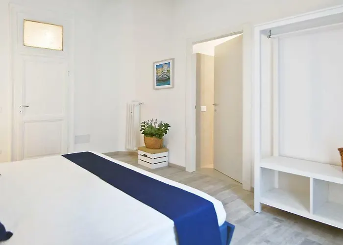 Pompeo Magno White Luxury Apartament